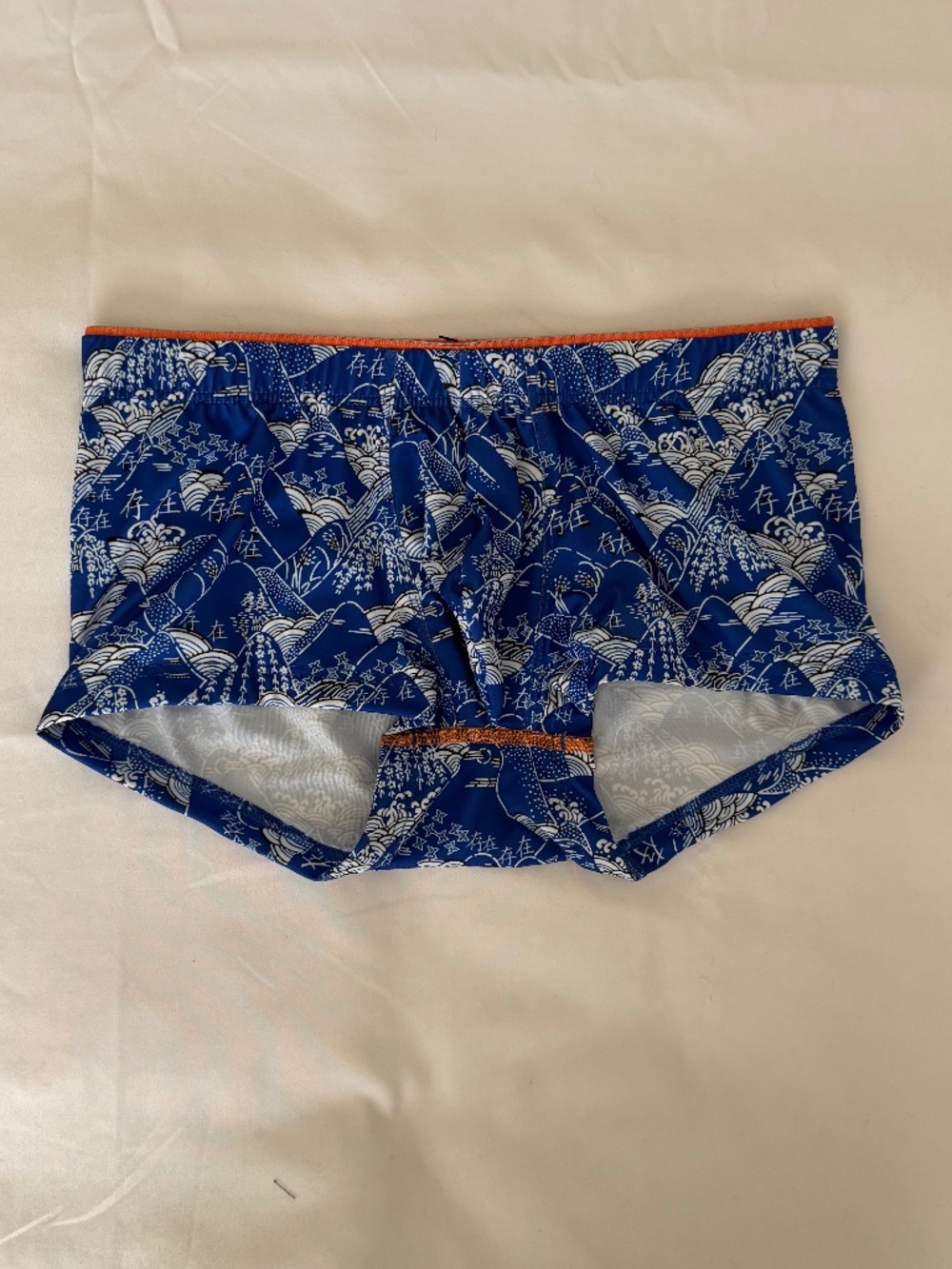 2(x)ist Sliq Micro Trunk - NWT - Size Small